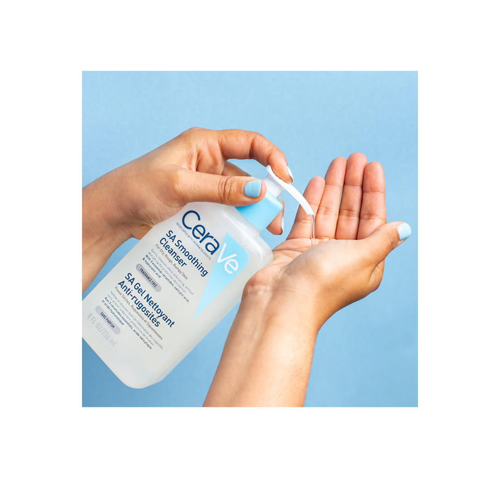 CeraVe SA Smoothing Cleanser -236ml